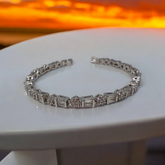 Elegant Diamond Sparkle Bracelet