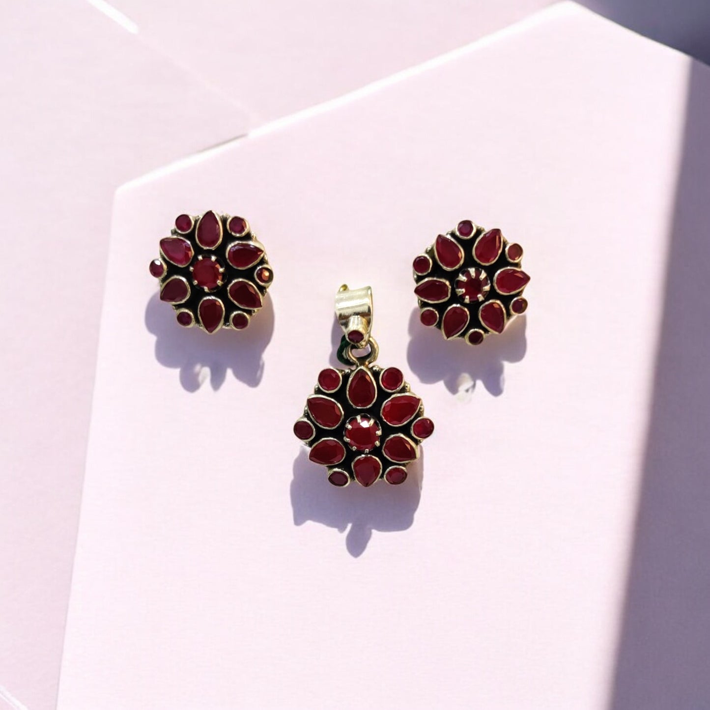 Crimson Bloom Pendant Earring Set