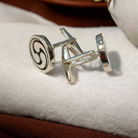 Monogrammed Circular Silver Cufflinks